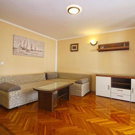 Apartment Mirela 2145 Фажана Экстерьер фото