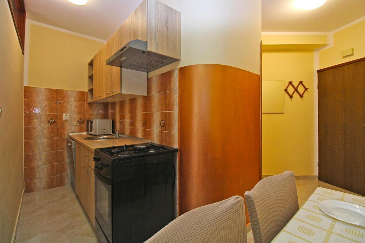 Apartment Mirela 2145 Фажана Экстерьер фото