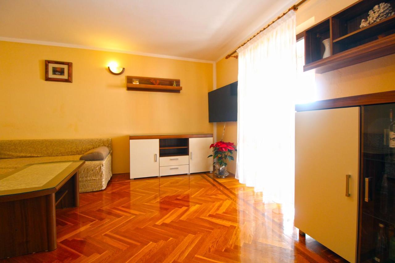 Apartment Mirela 2145 Фажана Экстерьер фото