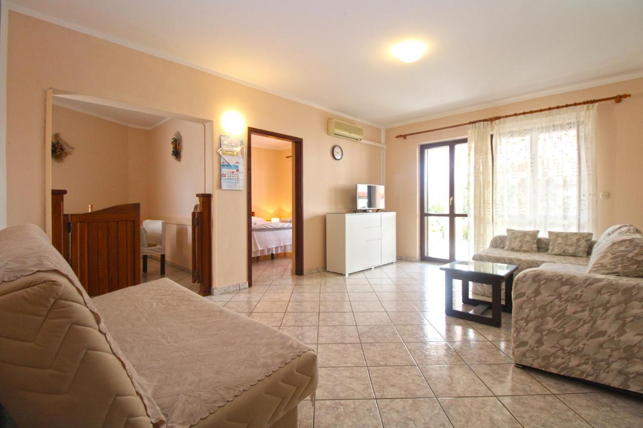 Apartment Mirela 2145 Фажана Экстерьер фото